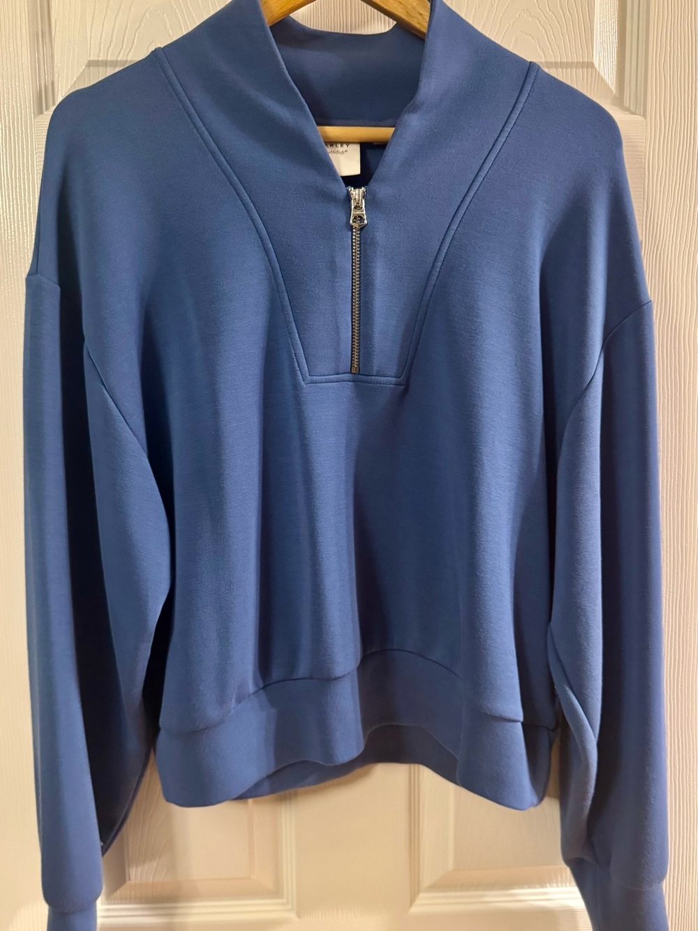 Varley Davidson Sweat-Bijou Blue. Brand new with tags removed. Never worn.